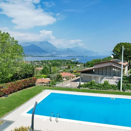 Apartamento La Pietra Del Garda Pool View By Bookinggardalake *