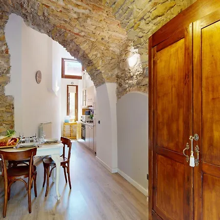 La Pietra Del Garda Pool View By Bookinggardalake Apartamento Manerba del Garda
