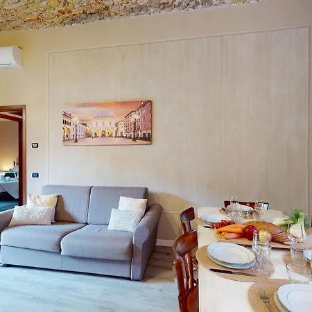 Apartamento La Pietra Del Garda Pool View By Bookinggardalake